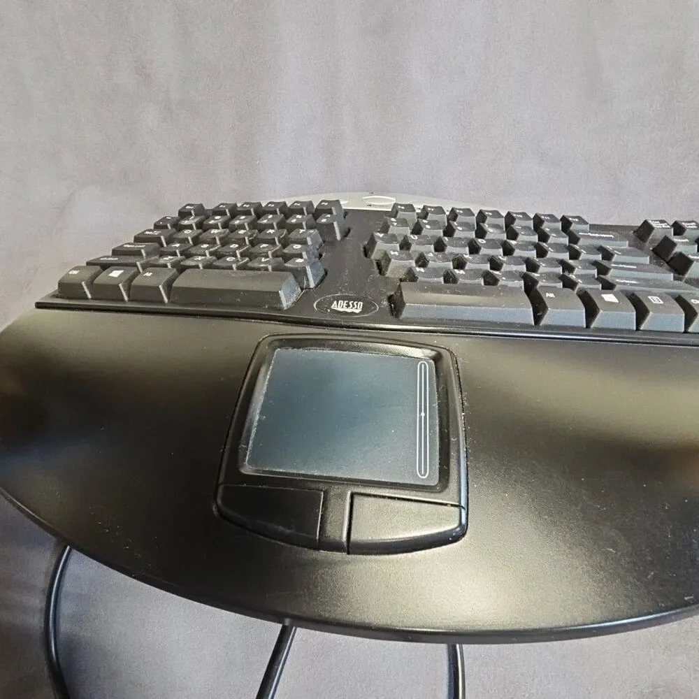ADESSO PCK-308UB BLACK Wired Ergonomic Contoured Multimedia Touchpad Keyboard